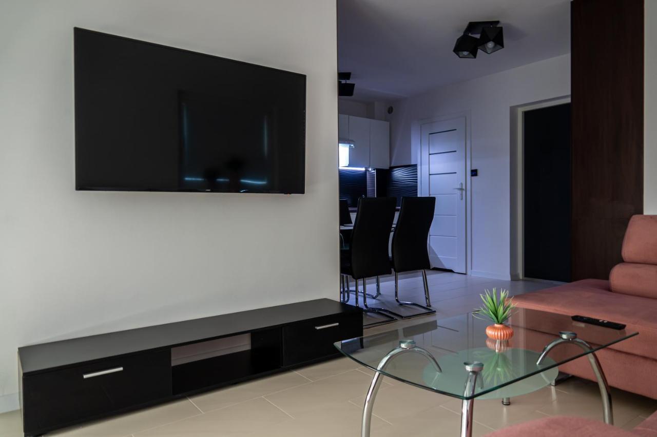 Nowy Apartament Z Duzym Tarasem I Parkingiem Świnoujście Zewnętrze zdjęcie